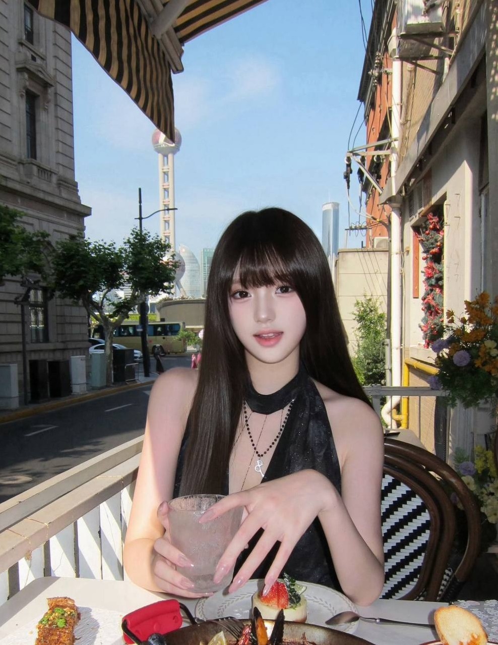 广州悦悦 清纯女神 天然D 身高168cm 口技一流