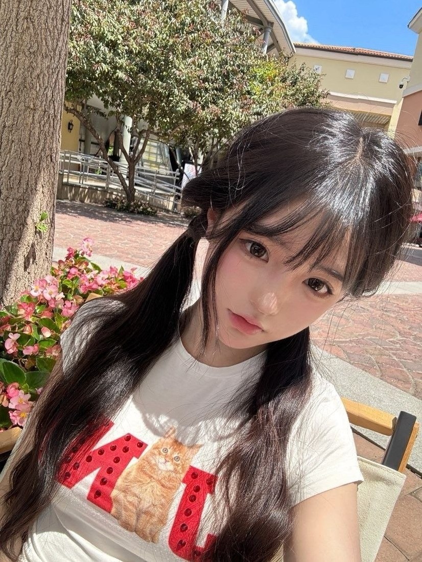 南京Laochen萝莉七七 身高155cm C杯 清纯类型 服务周到