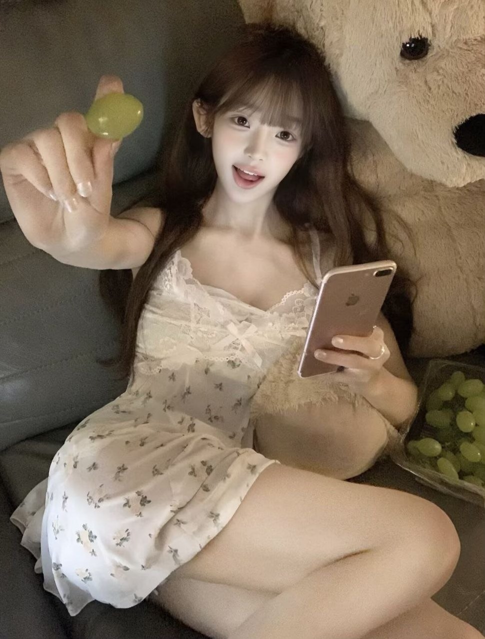 南京 Laochen 有纹身短发 纯幼外表 灵动有趣 陪浴爱好