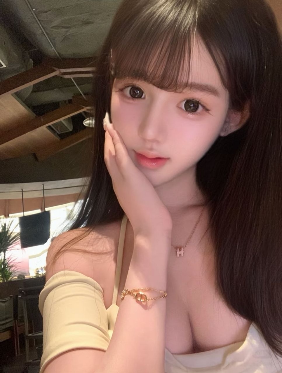 南京Laochen子怡 学生首次兼职 可kiss69 极纯甜美