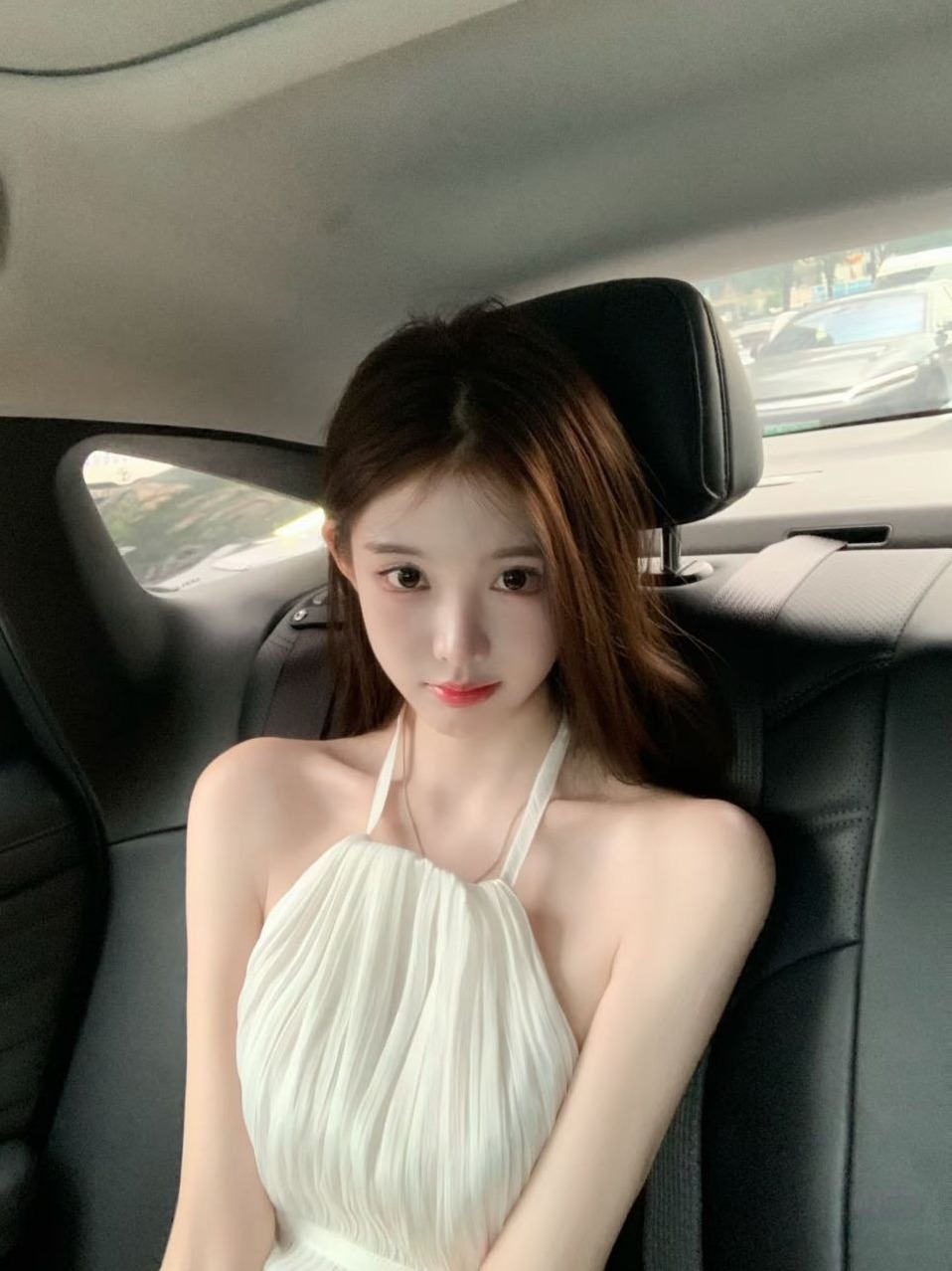 南京 Laochen 175cm 肤白胜雪 活泼开朗 声音好听 精心呵护