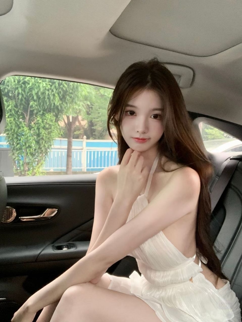 南京 Laochen 清纯干净 初恋女友感 全身雪白 小字母纹身 可共浴