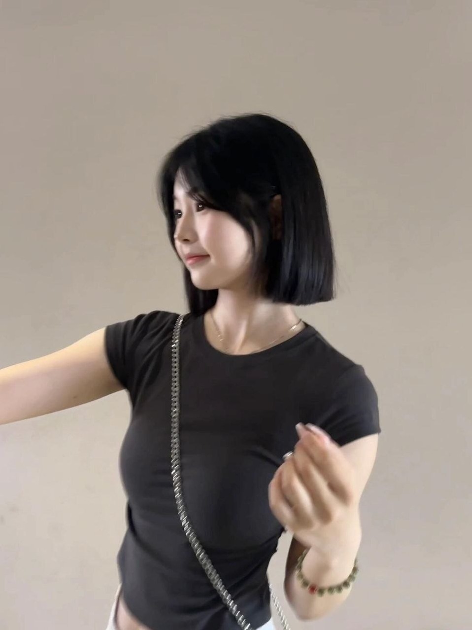 南京 Laochen 长发萝莉 纯天然 皮肤白皙 可69可蛇