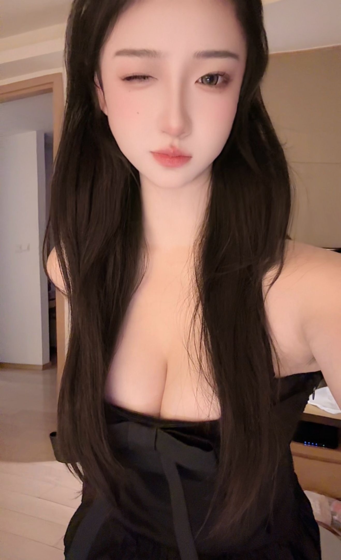 苏州 蓝猫 天然妈生脸 G杯 168cm 清爽初恋感