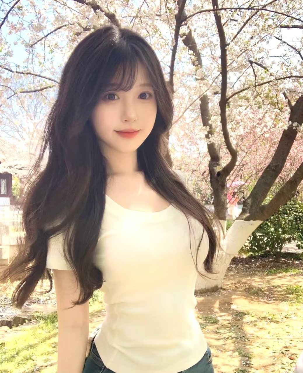 上海浦东千寻 175cm 45kg 高学历 高情商 不催不事