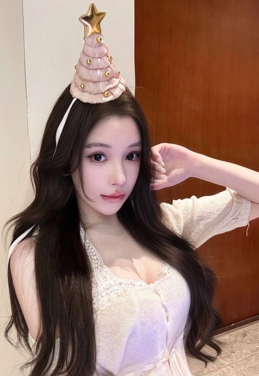 上海 艺名小雅 身高165cm 天然曲线 S形身材 服务贴心温柔