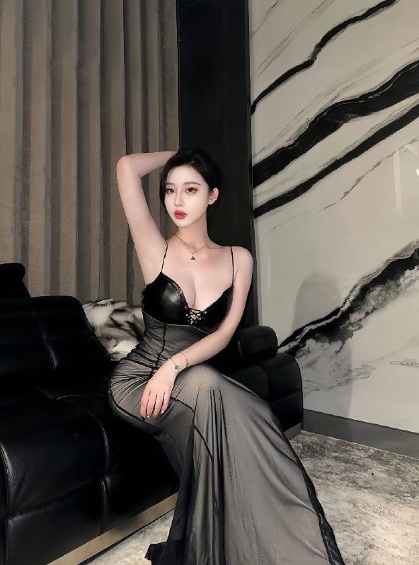 北京小志 常年健身 蜜桃臀大胸 无敌身材 旺夫脸