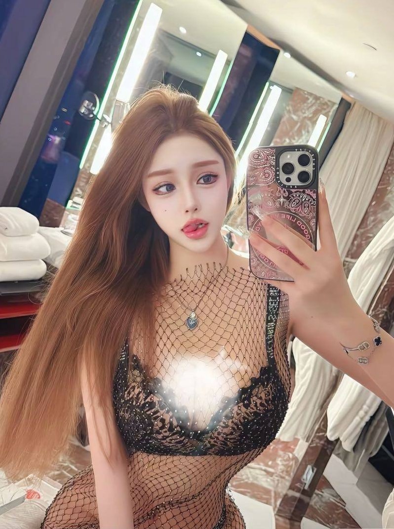 杭州上城区 苏苏 168cm G罩杯 肥臀 皮肤超白