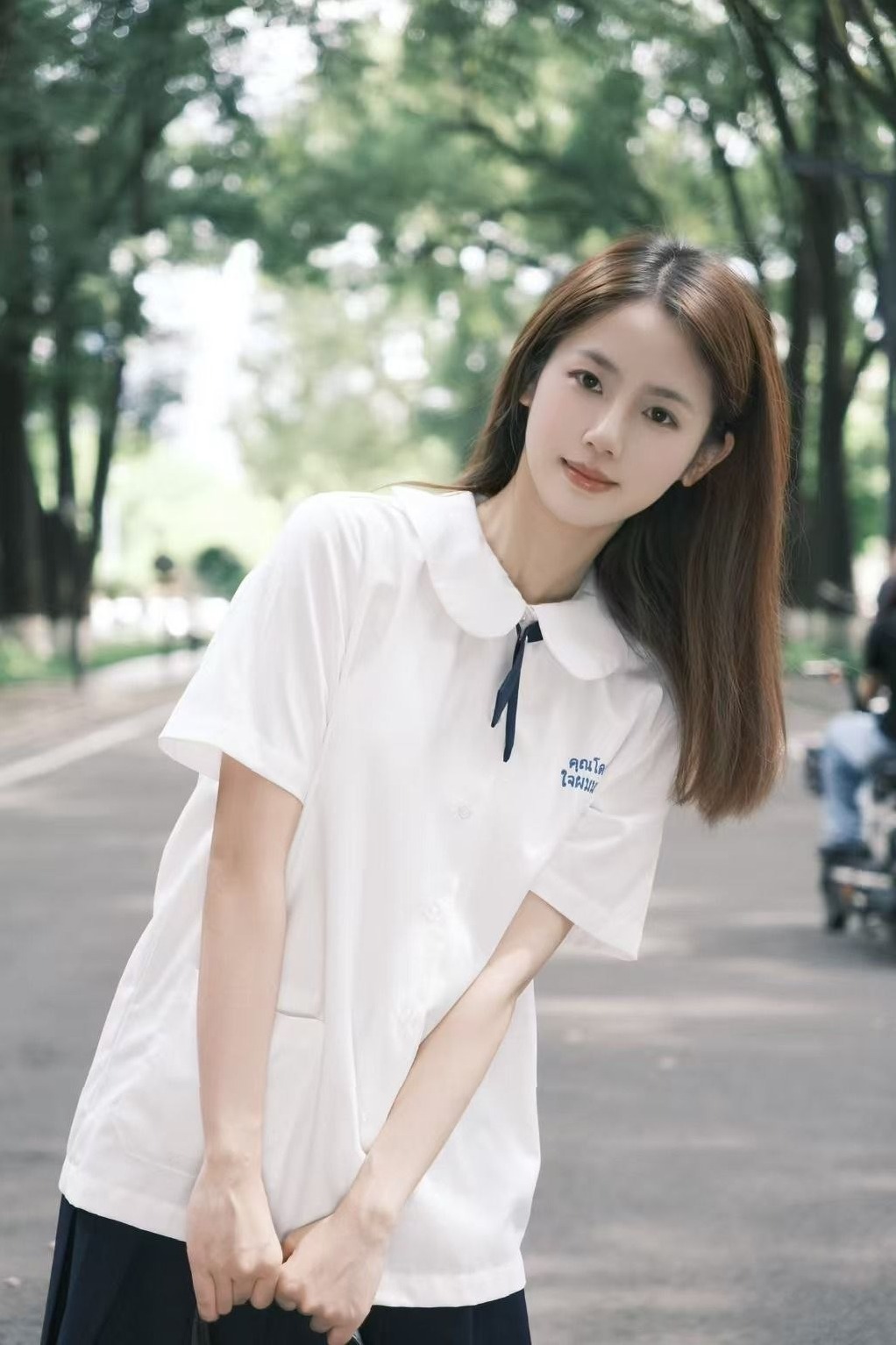 杭州陈一萌全身原装正品彩妆素颜都好看