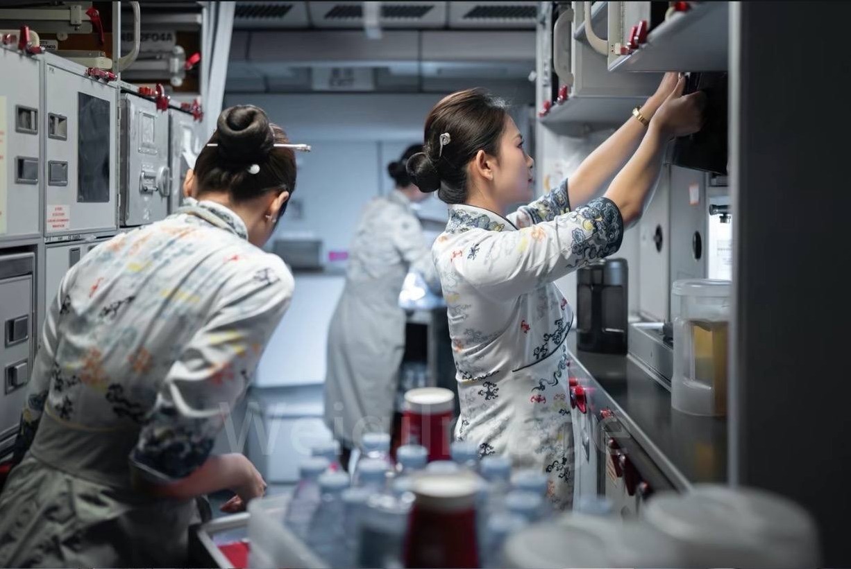 北京 罗密欧 172D 雪白 国贸 海航乘务员 雅思6.5