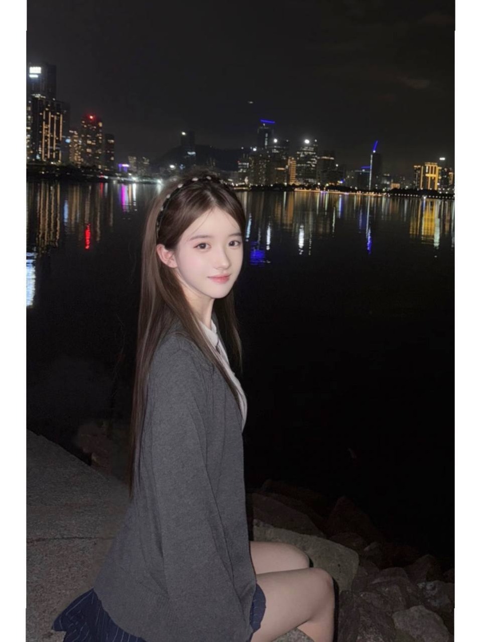 北京浅伊 一字马假赔 173cm真实C罩杯