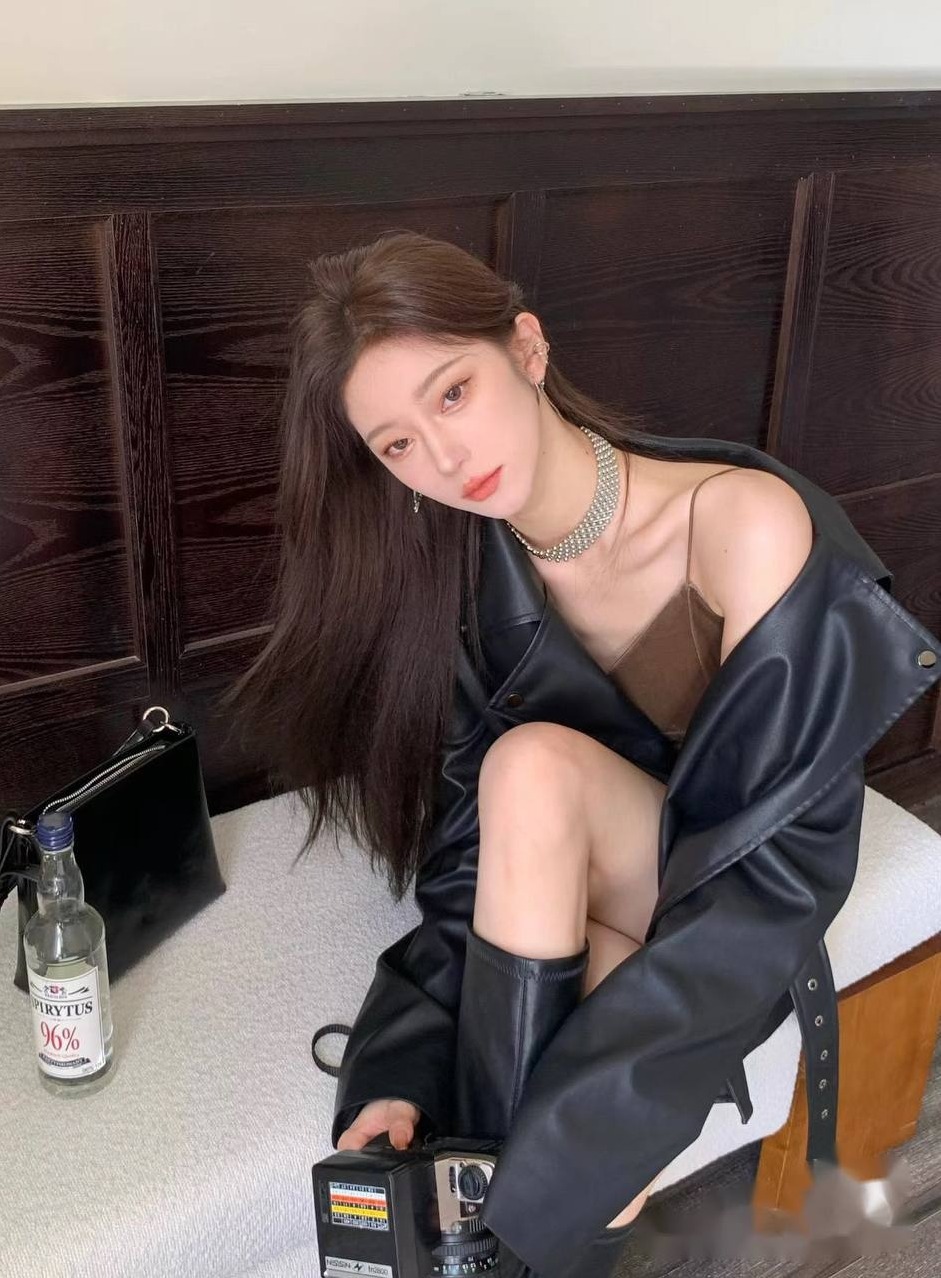 杭州珠江沐沐 身高176 D罩杯 身体柔软解锁姿势