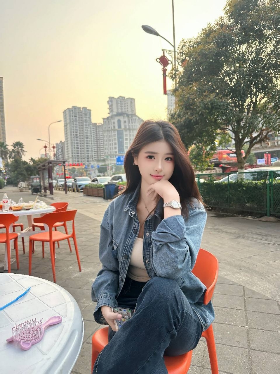 广州 王子诺🌹人0 170cm 广州 小洁