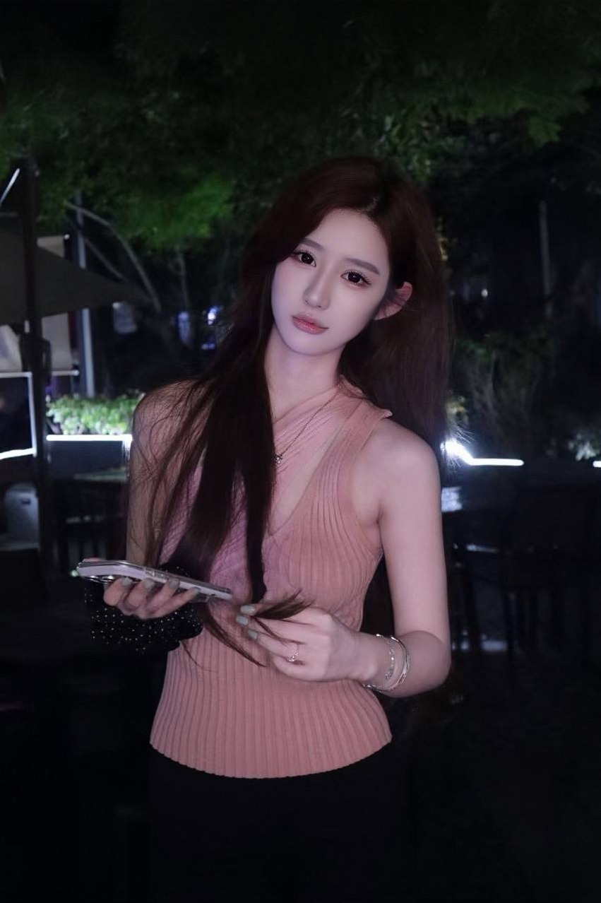 上海静安kiki 极品新人 气质一绝 可纯可欲 明星同款