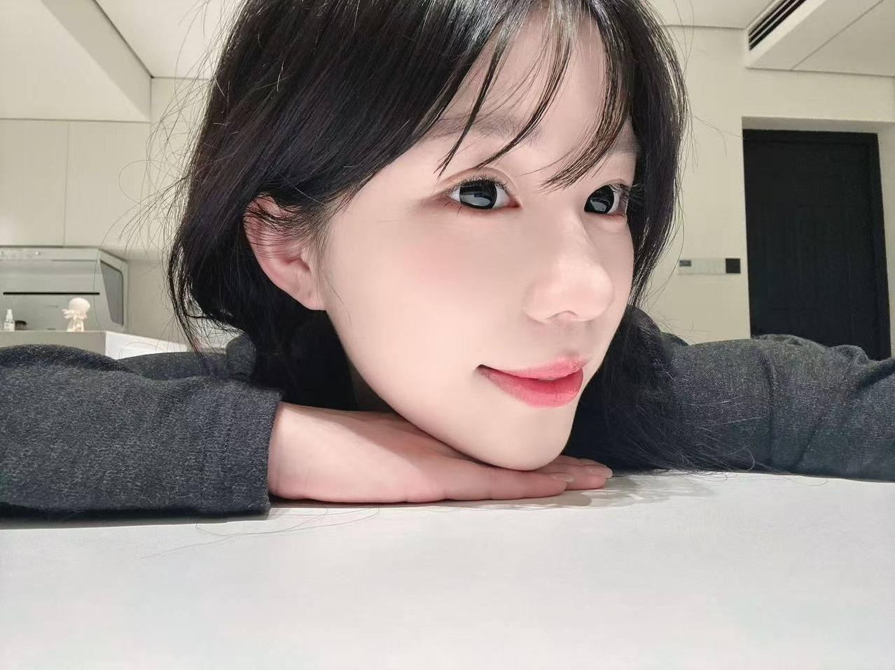 广州寒枫 梅梅 皮肤超嫩 小翘臀 无纹身 精致