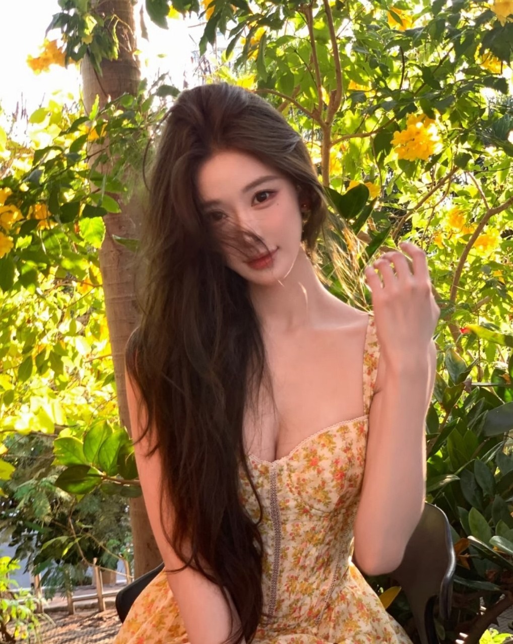 北京曲妤 雪白肌肤 奶白 全身超级白 D杯小蛮腰 长腿 颜值高 清纯御姐