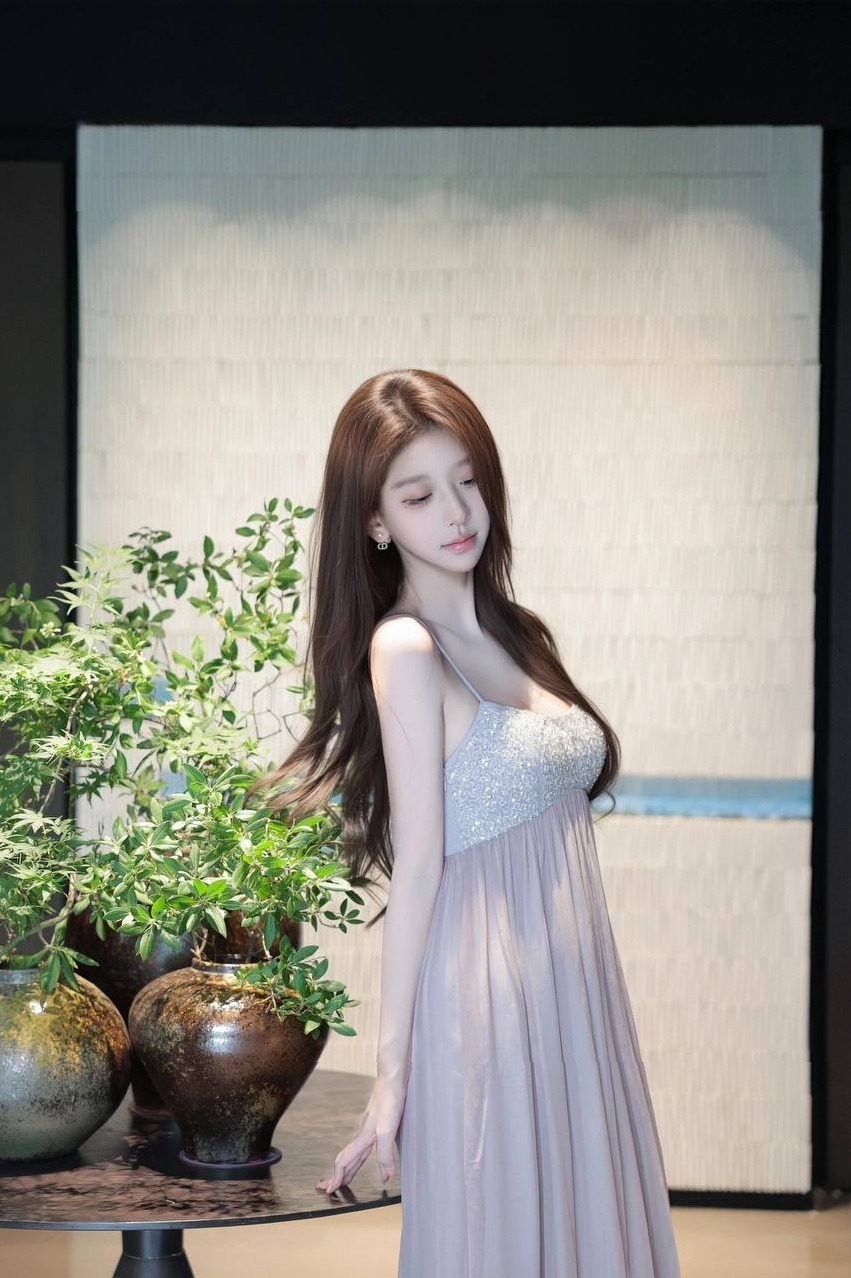 北京 林子清 紧致粉嫩如chu 三点粉 前凸后翘
