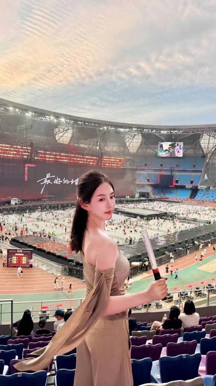 刘邦🏠苏州万 175cm 北京