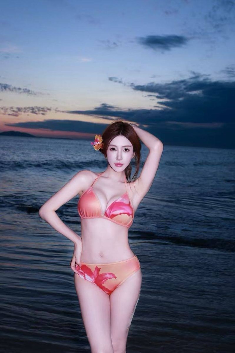 苏州小翘毛 170D模特 纯欲 水蛇腰大长腿 生活照