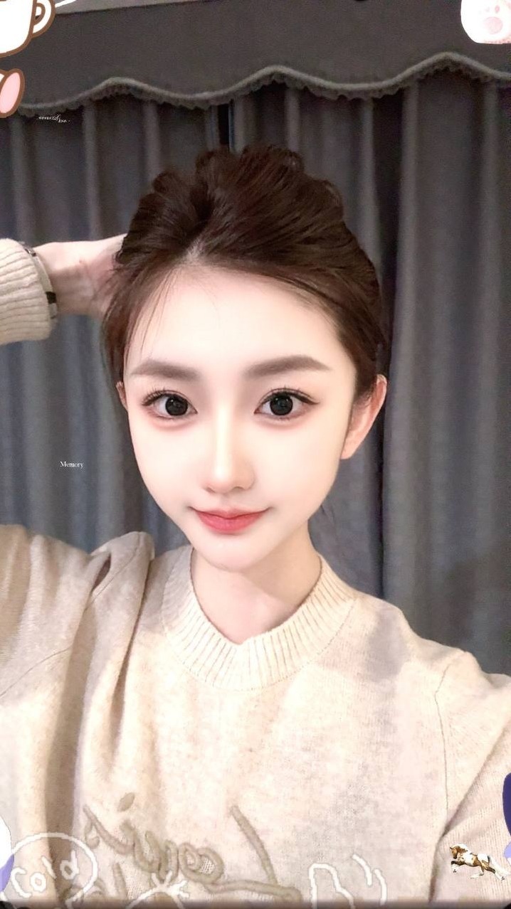 苏州芸欣欣 174cm D杯 白皙肌肤 纯天然 回眸一笑
