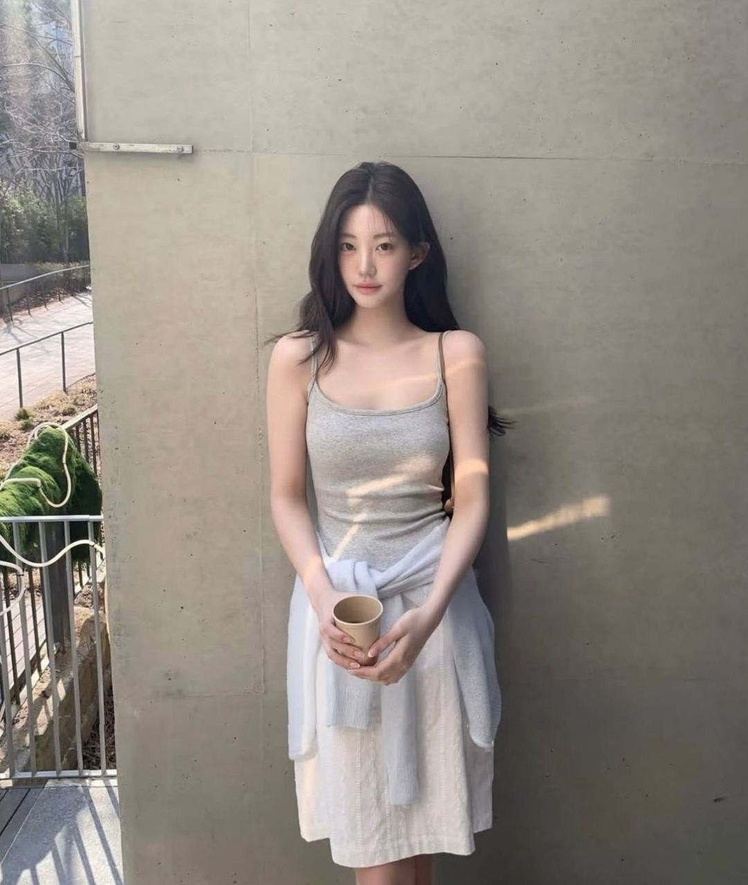 深圳米雪儿 172cm 校花脸 纯兼职 直角肩