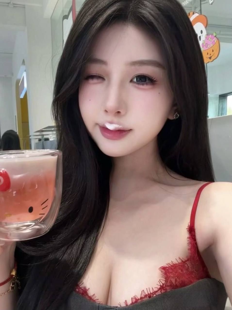 深圳南山御姐Coser小月身高168cm气质优雅