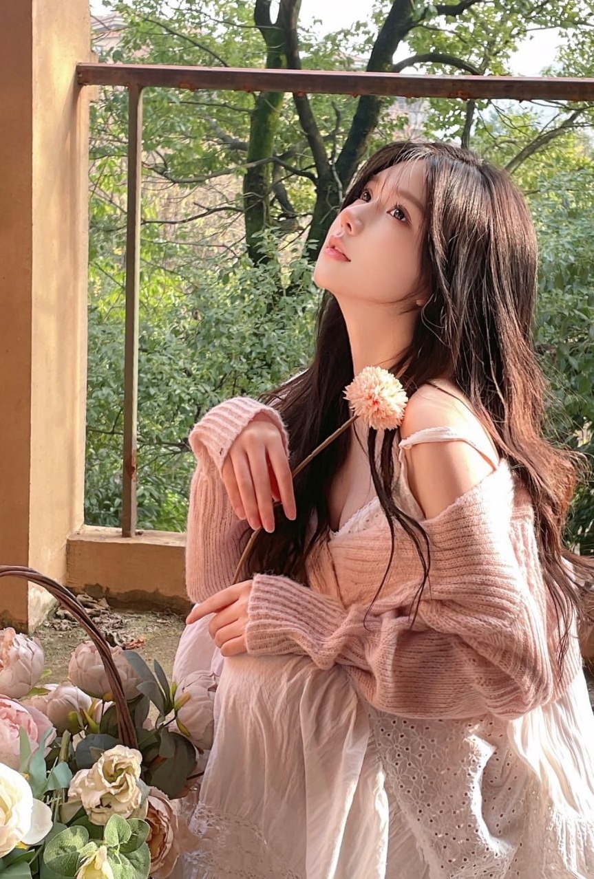 上海静安乔乔 身高170cm E杯 无纹身 可蛇吻69