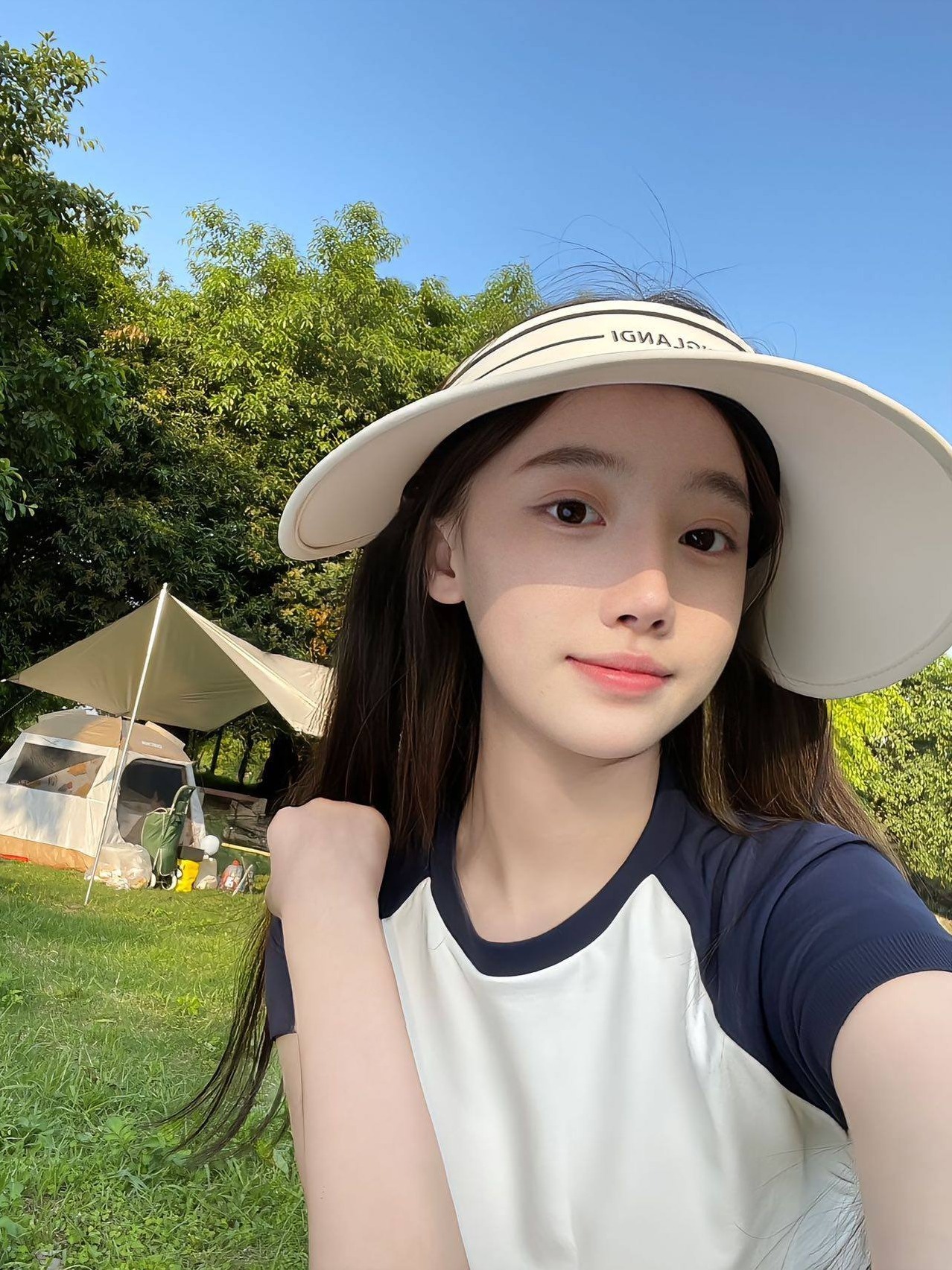 深圳川音女大170cmC+雪白肌肤高情商服务