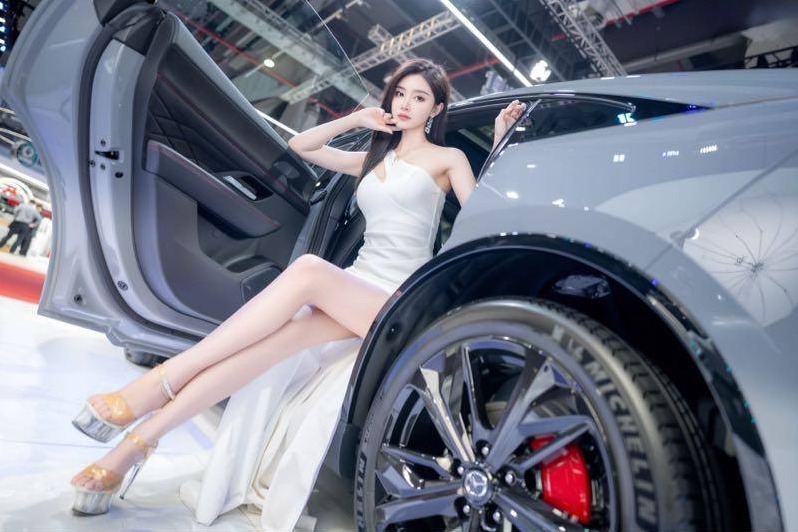 182cm yxy 麦子店 家5外W 北京 希希w