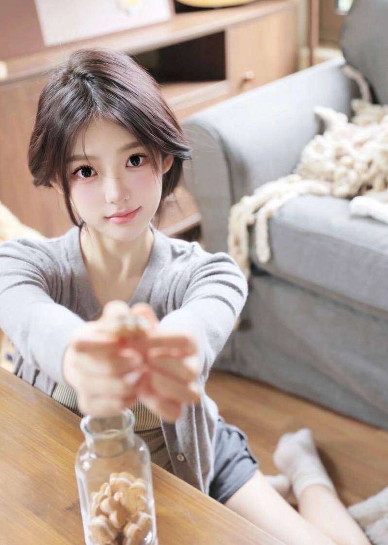 苏州 蓝猫 天然妈生脸 网红气质 温柔可爱