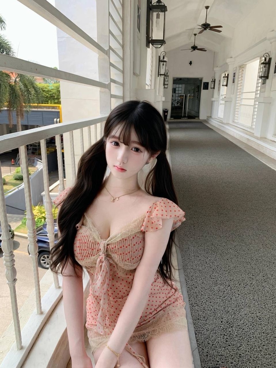 杭州拱墅巨乳新人香蕉雪白肌肤童颜身高168短期兼职