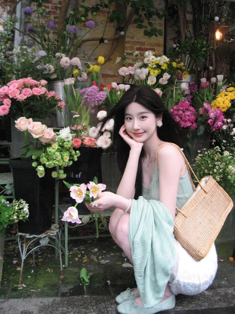 深圳水果姐姐 高百醇校花脸 S身材 裸足178cm 南山
