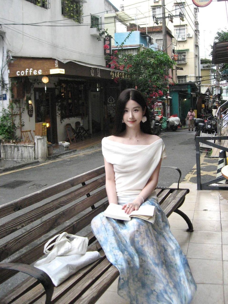 深圳水果姐姐 S身材 马甲线 蜜桃臀 一字肩 南山