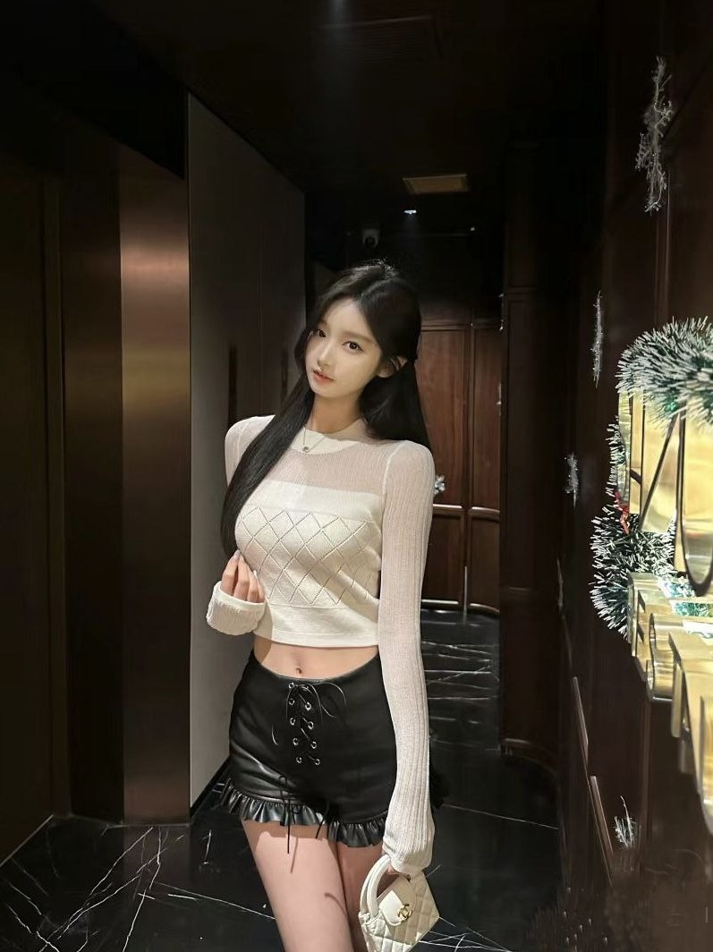 杭州 香蕉 清纯学妹 雪白牛奶肌 C罩杯 身高165 推荐