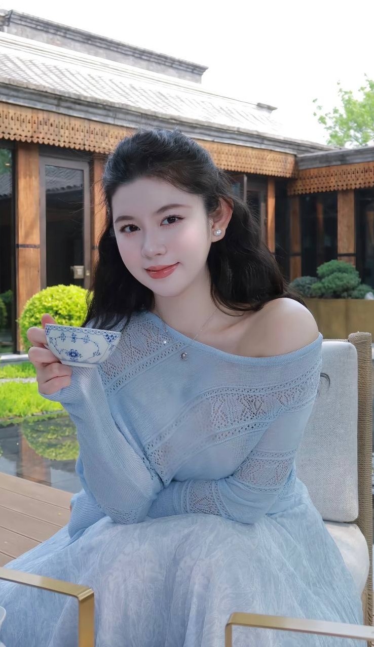 北京 南国伊人 皮肤白皙 身材欧美 乖巧懂事 性感活泼 洋气