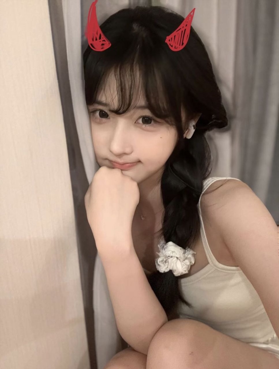 南京Laochen07女大新人172cm C杯腰细屁股大白