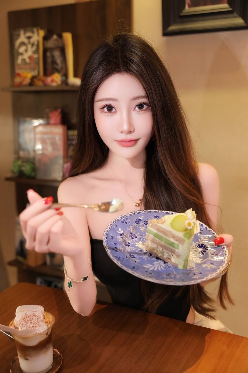 深圳 广深柚子舞蹈生佳佳 身高175cm C杯舞蹈柔韧