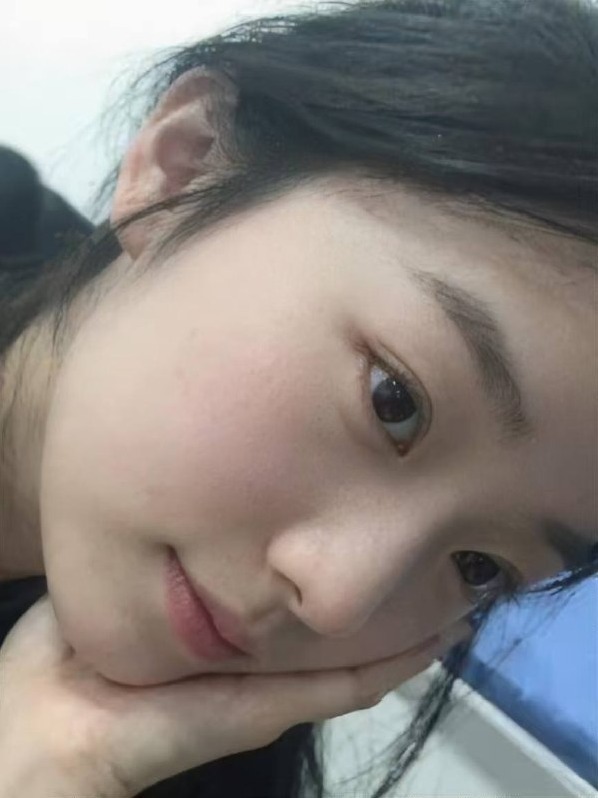 上海茶茶 170cm 90斤 E罩杯 小蛮腰 天然翘臀 只外出真学生