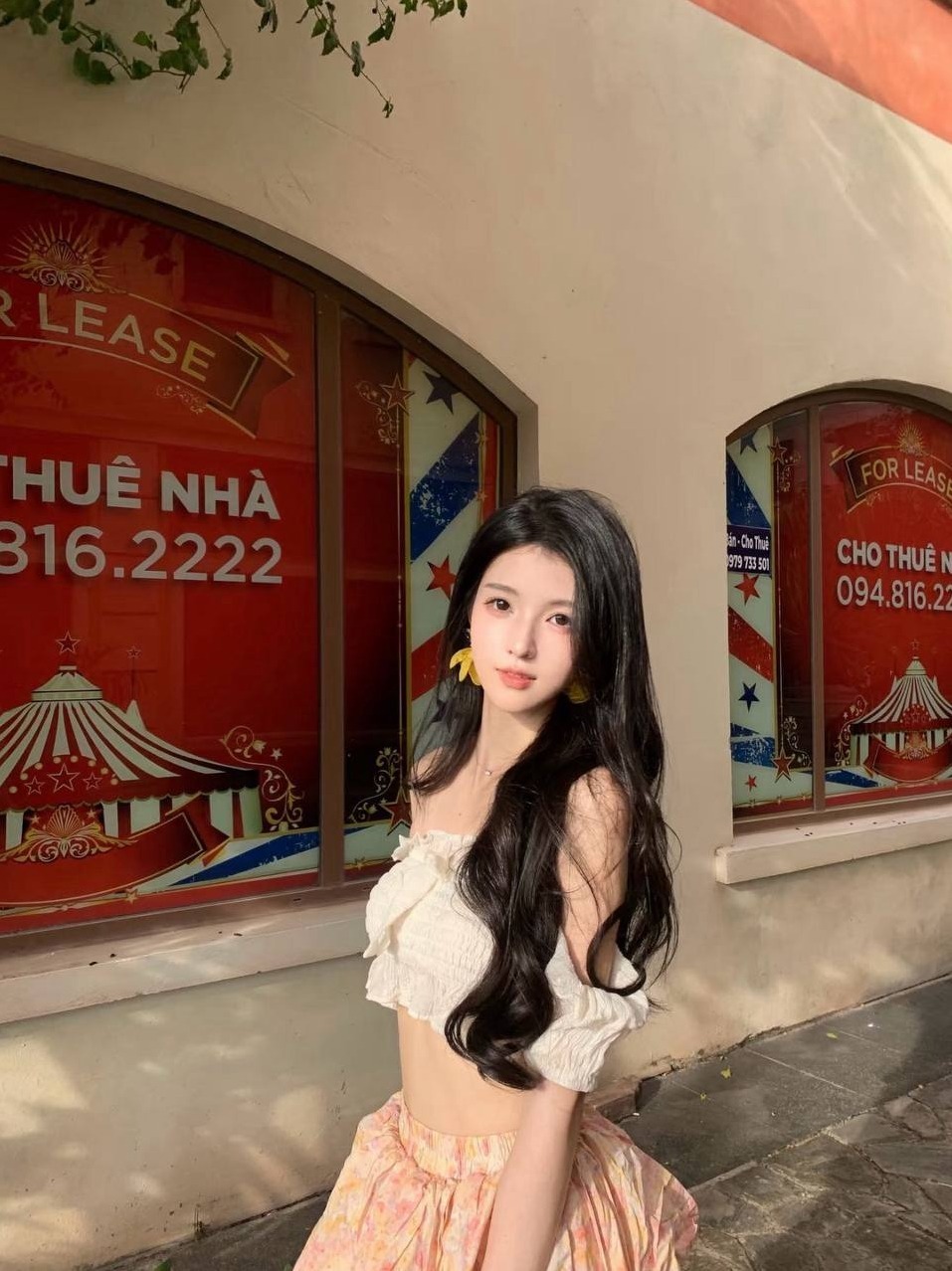广州海珠清纯Coser小鹿天然妈生脸身高162cm