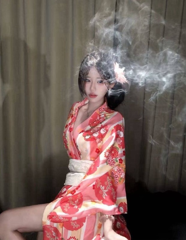 上海普陀 做主人小狗狗 爱野 喜欢SM 天然白虎 身高162