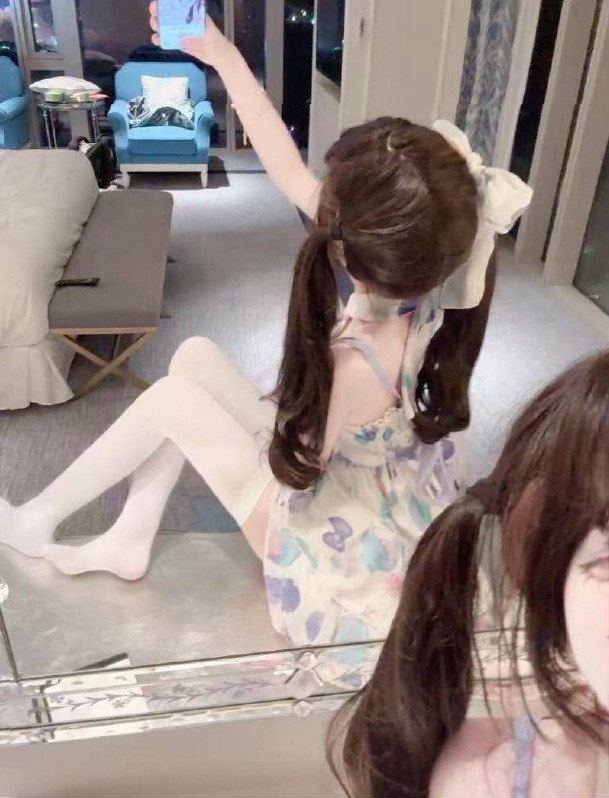 杭州上城萝莉香蕉 天然C 165cm 42kg 萝莉风初次下氵清纯