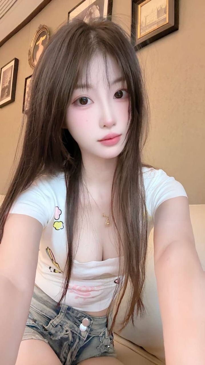 杭州萧山区香蕉萝莉163cm大C宠物店前台纯生活
