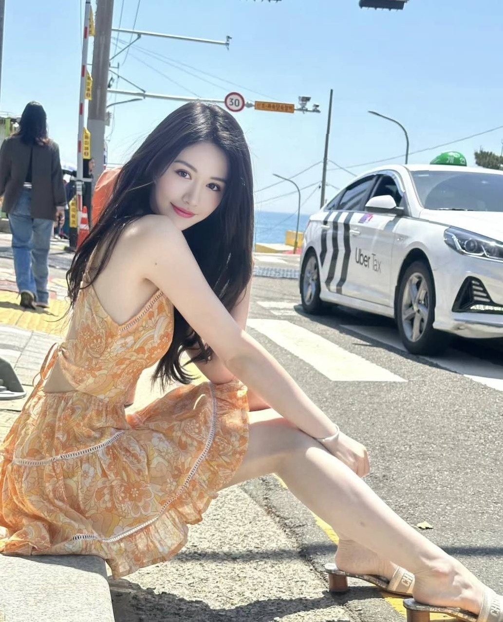 深圳南山 TB模特 175cm 天然妈生脸 健身身材 气质佳