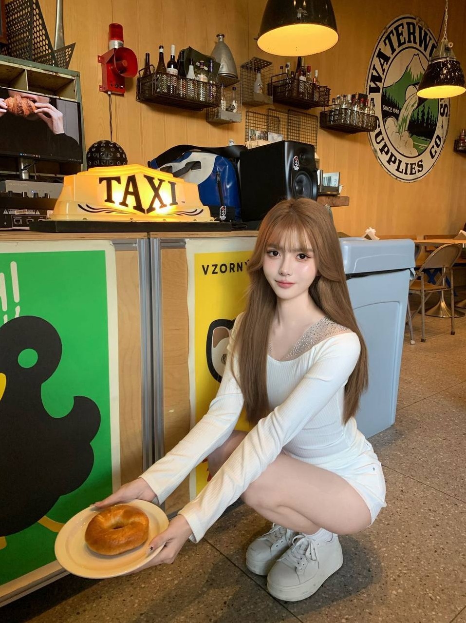 广州王子诺 三点粉 170cm B杯 模特身材 网红博主 主动热情