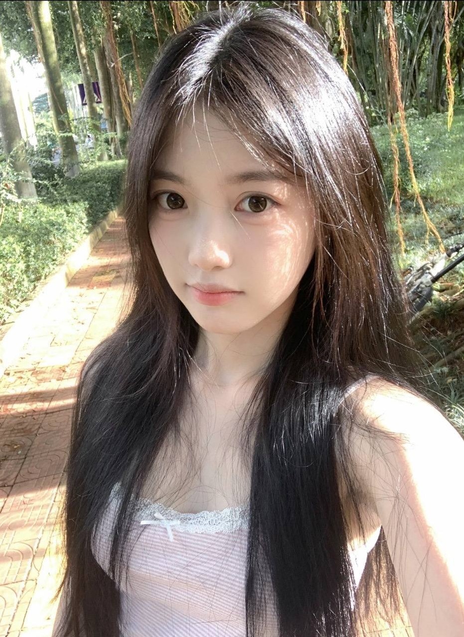 深圳南山不忘 学生C罩杯 身高174cm 雪白婴儿肌