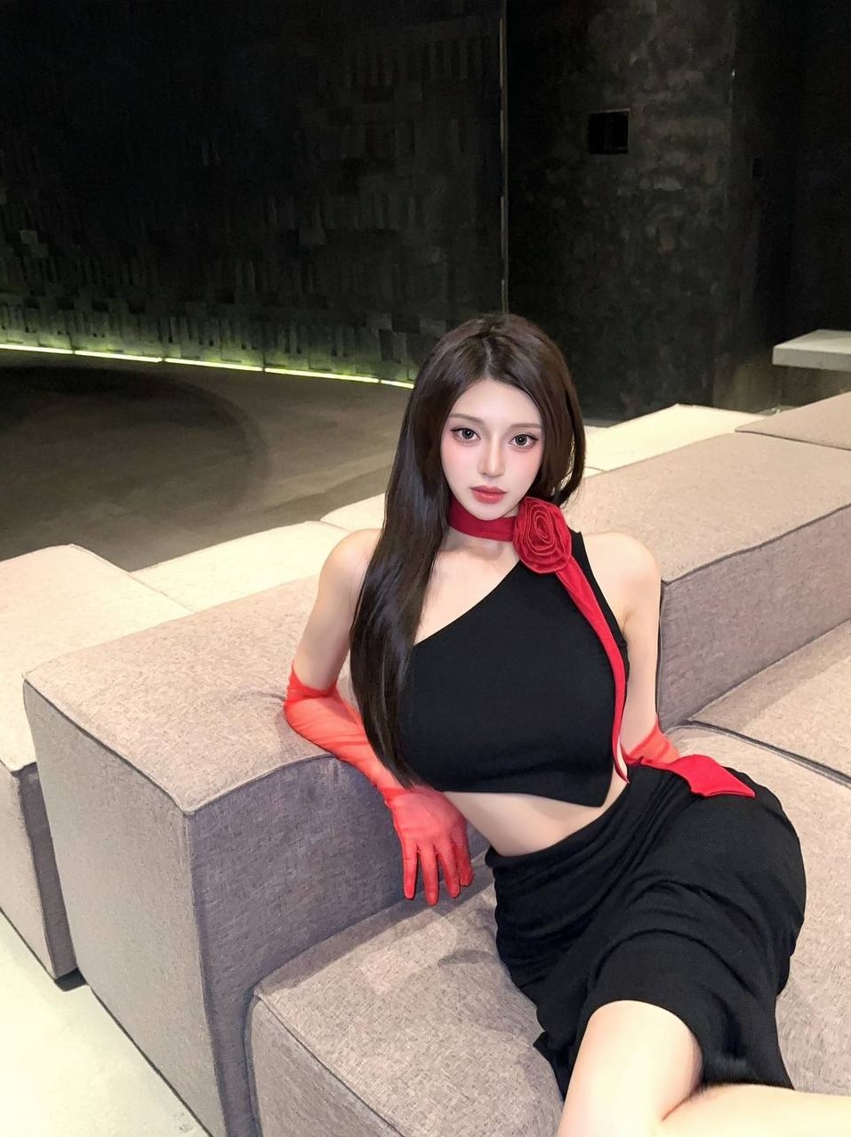 广州王子诺天生尤物白嫩誘人呼之欲出
