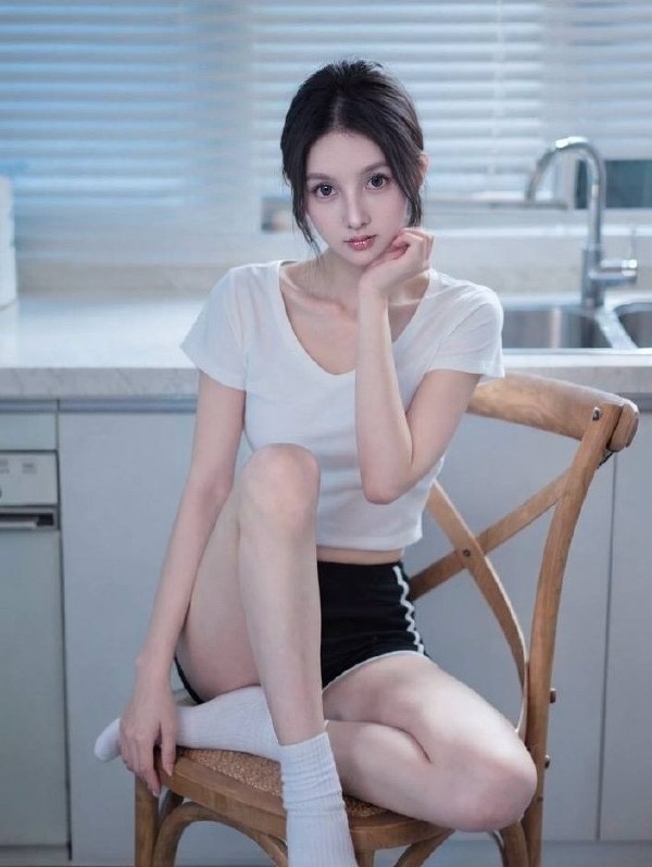 北京 周生辰 纯欲风 鹅蛋脸 声音甜美初恋脸