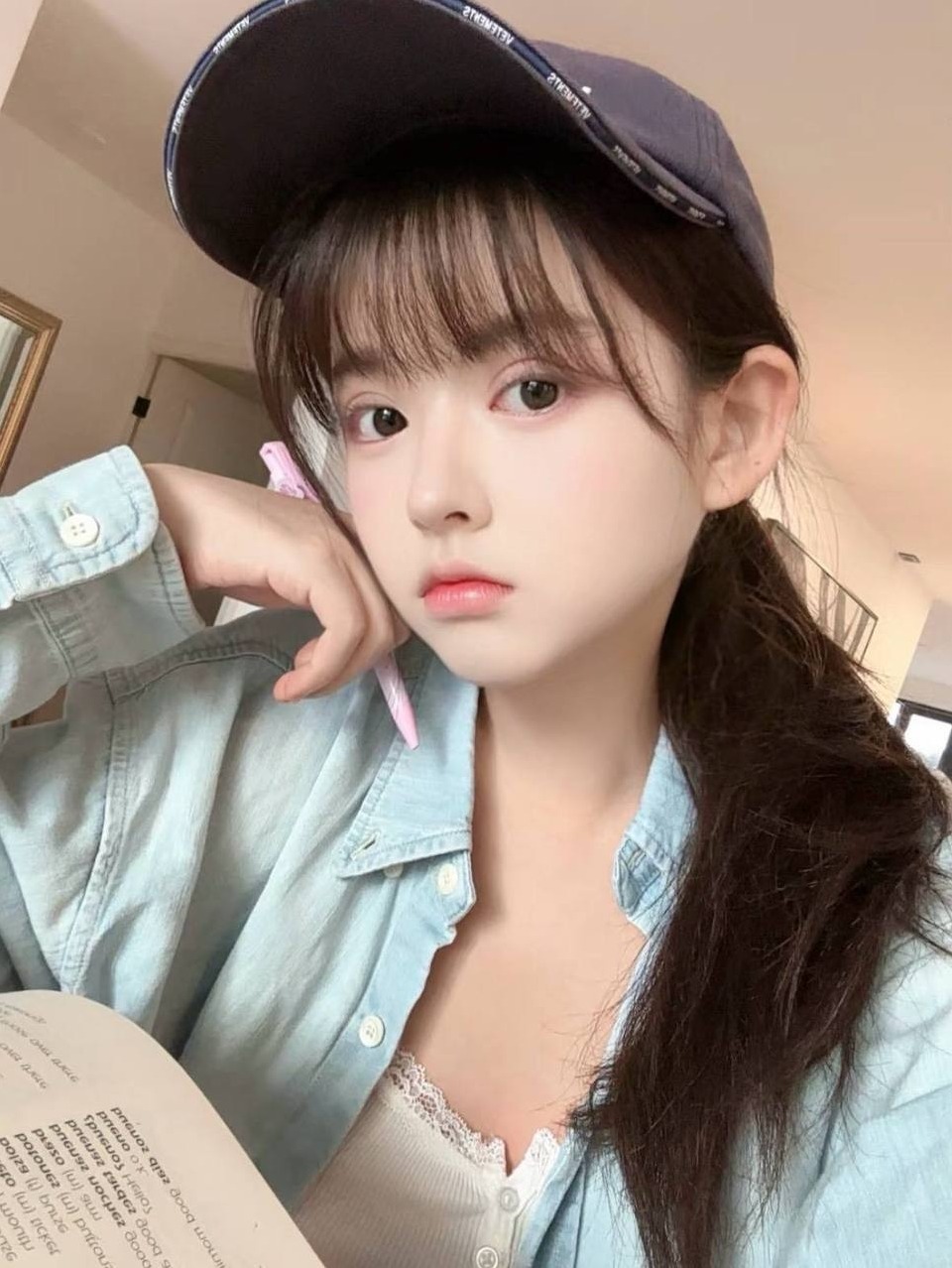 北京司藤小姐 细腿A4腰 雪白牛奶肌 素颜无整