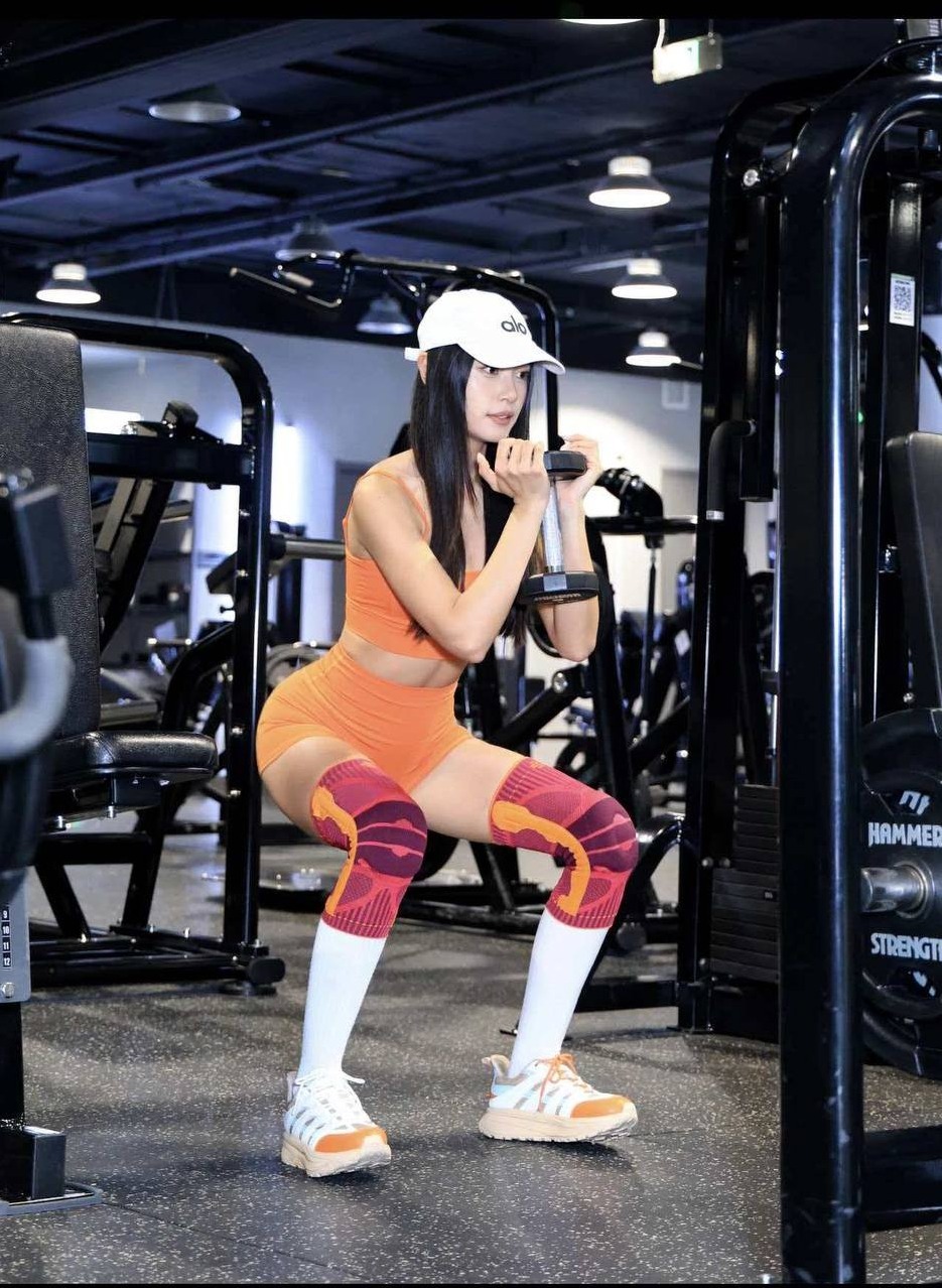 广州 星星 九头身完美比例 纯欲欧美健身款 身高170