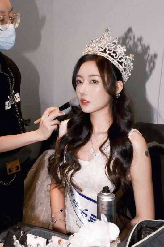 广州杨弈178D高挑长腿细腰真胸瑜伽完美尤物